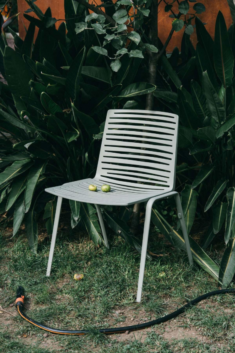 zebra-painted-aluminium-chair-3-260218-h.jpg 软装单品,座具,餐椅,